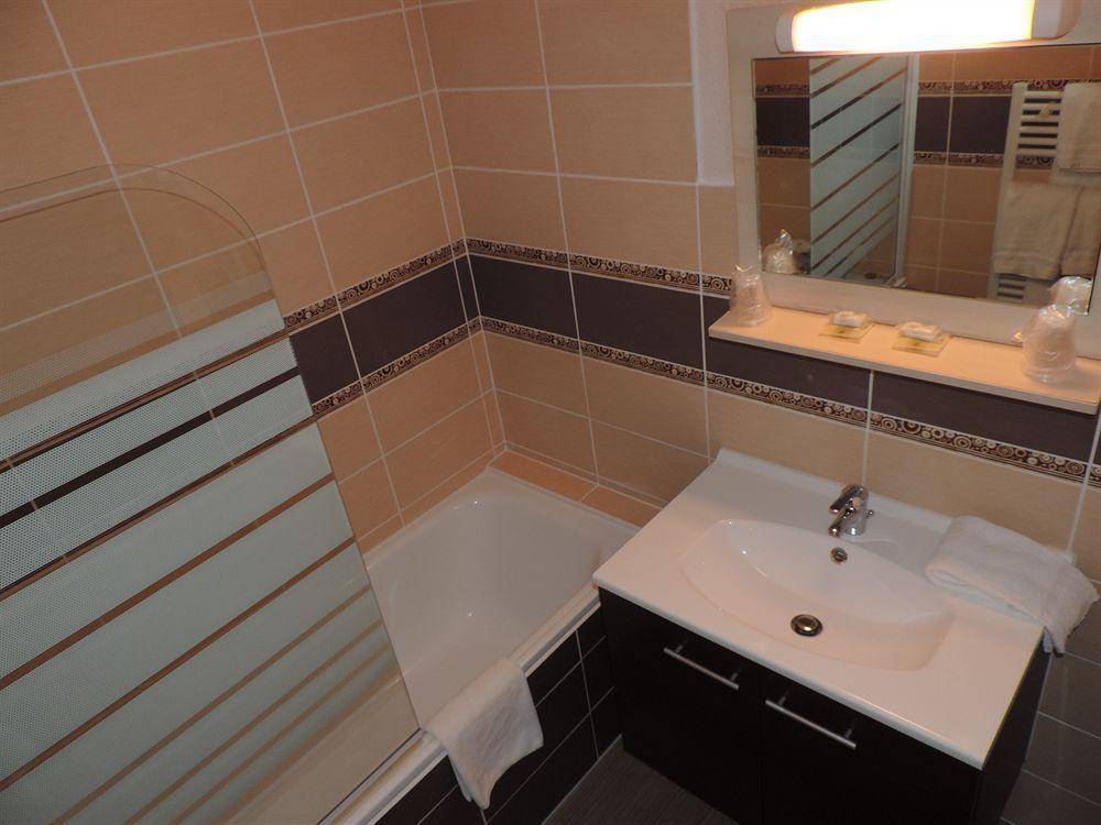 Hotel Amys Voreppe Eksteriør billede