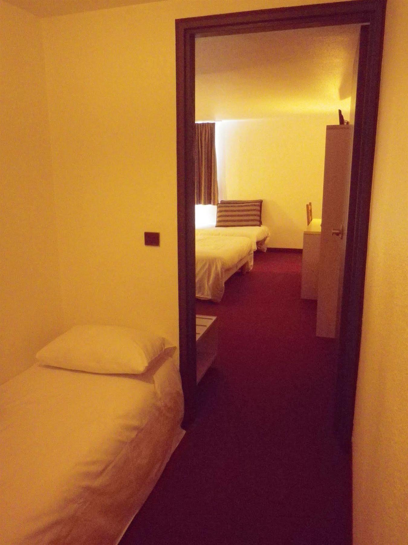Hotel Amys Voreppe Eksteriør billede