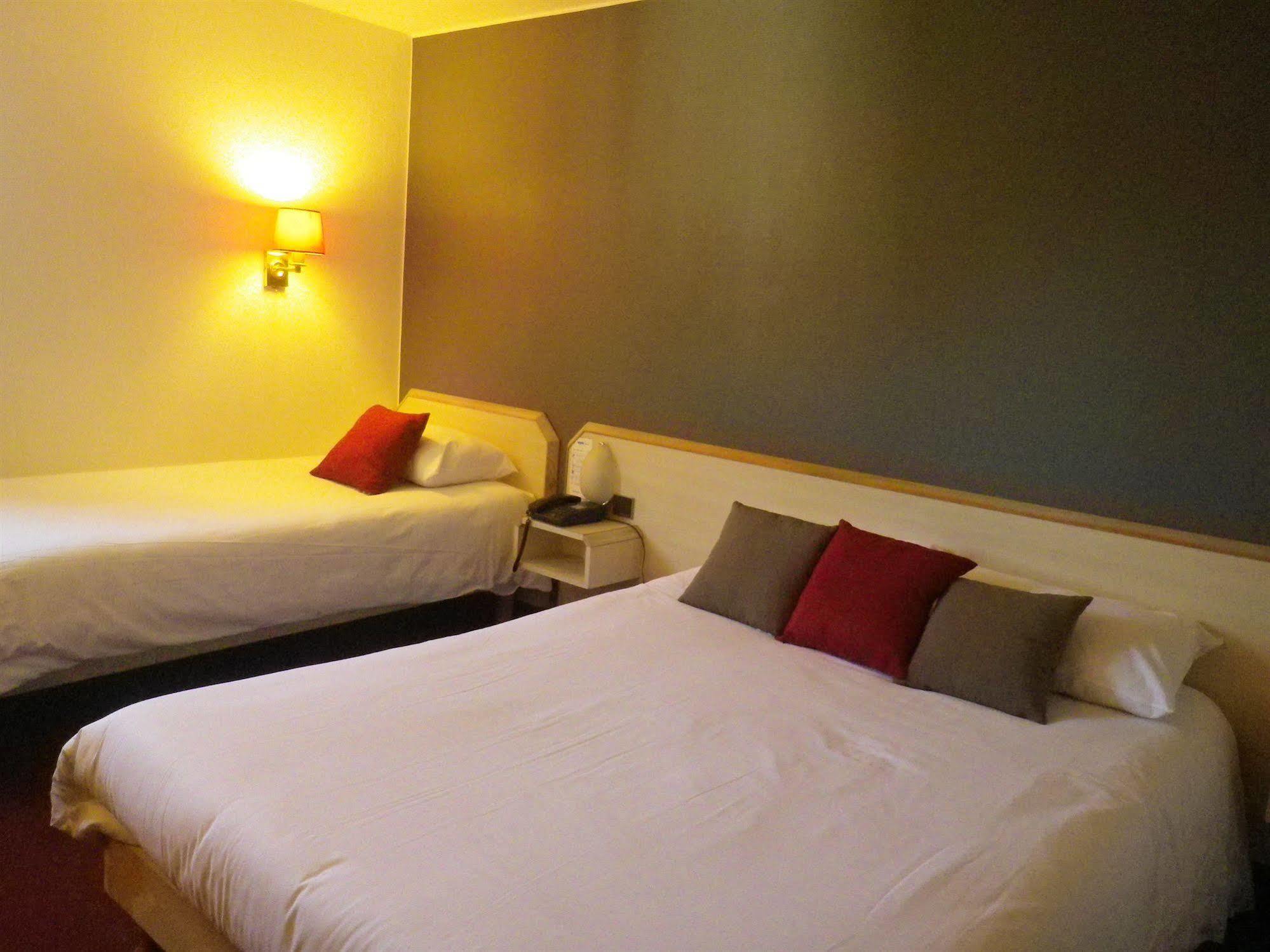 Hotel Amys Voreppe Eksteriør billede